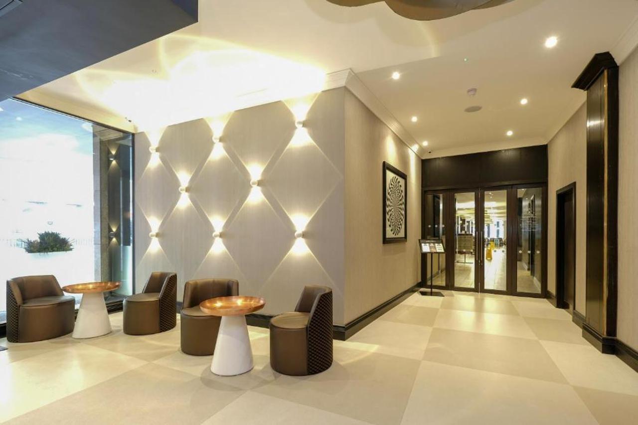 President Hotel Londra Esterno foto
