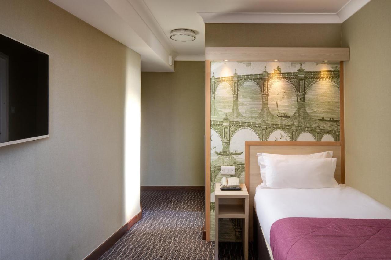 President Hotel Londra Esterno foto